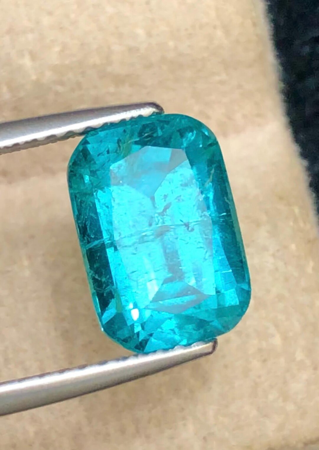Tourmaline 2.80ct Emerald cut (faceted) — Natural Neon Blue Gemstone - photo 5
