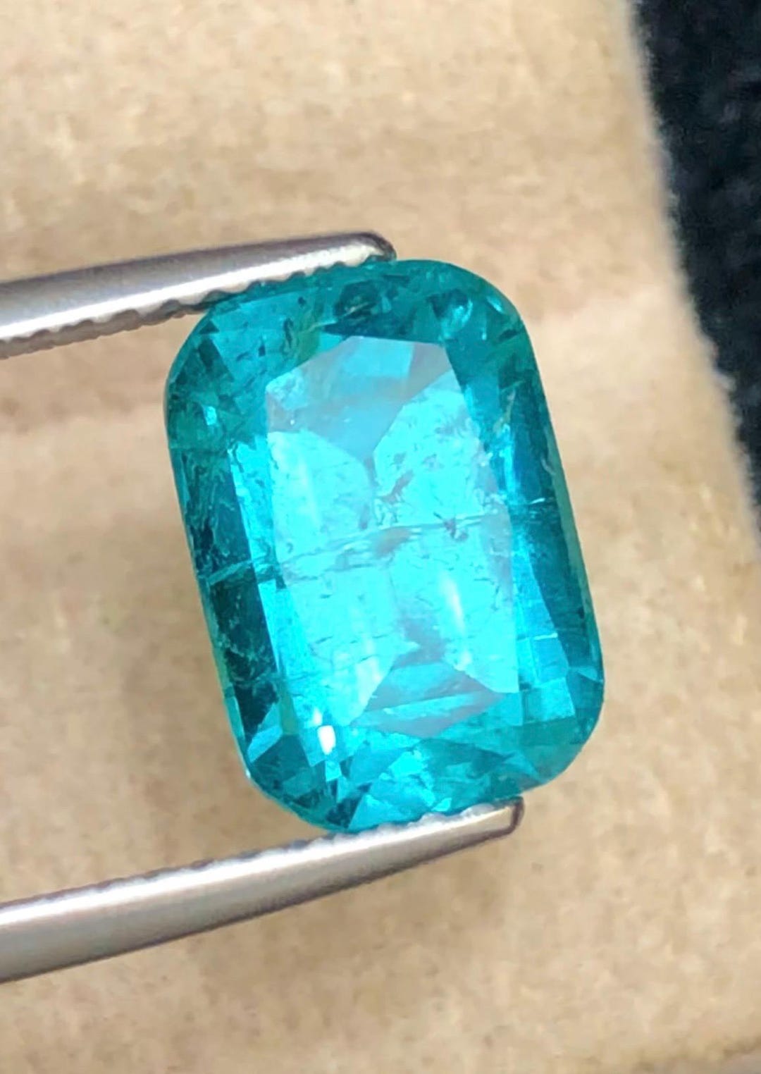 Tourmaline 2.80ct Emerald cut (faceted) — Natural Neon Blue Gemstone - photo 3