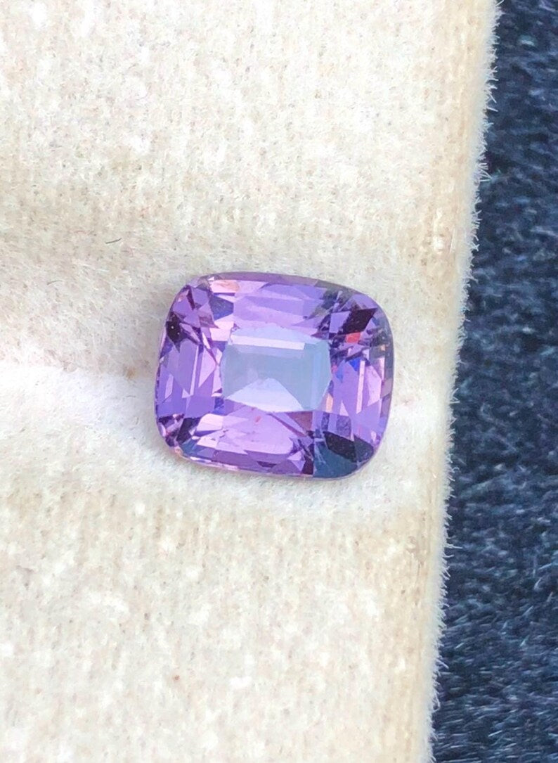 Spinel 1.50ct Cushion — Natural Purple Gemstone - photo 4