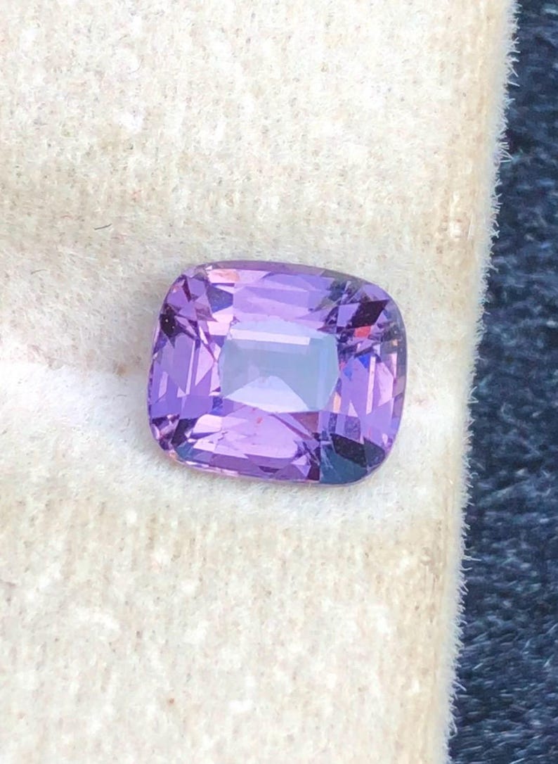 Spinel 1.50ct Cushion — Natural Purple Gemstone - photo 2