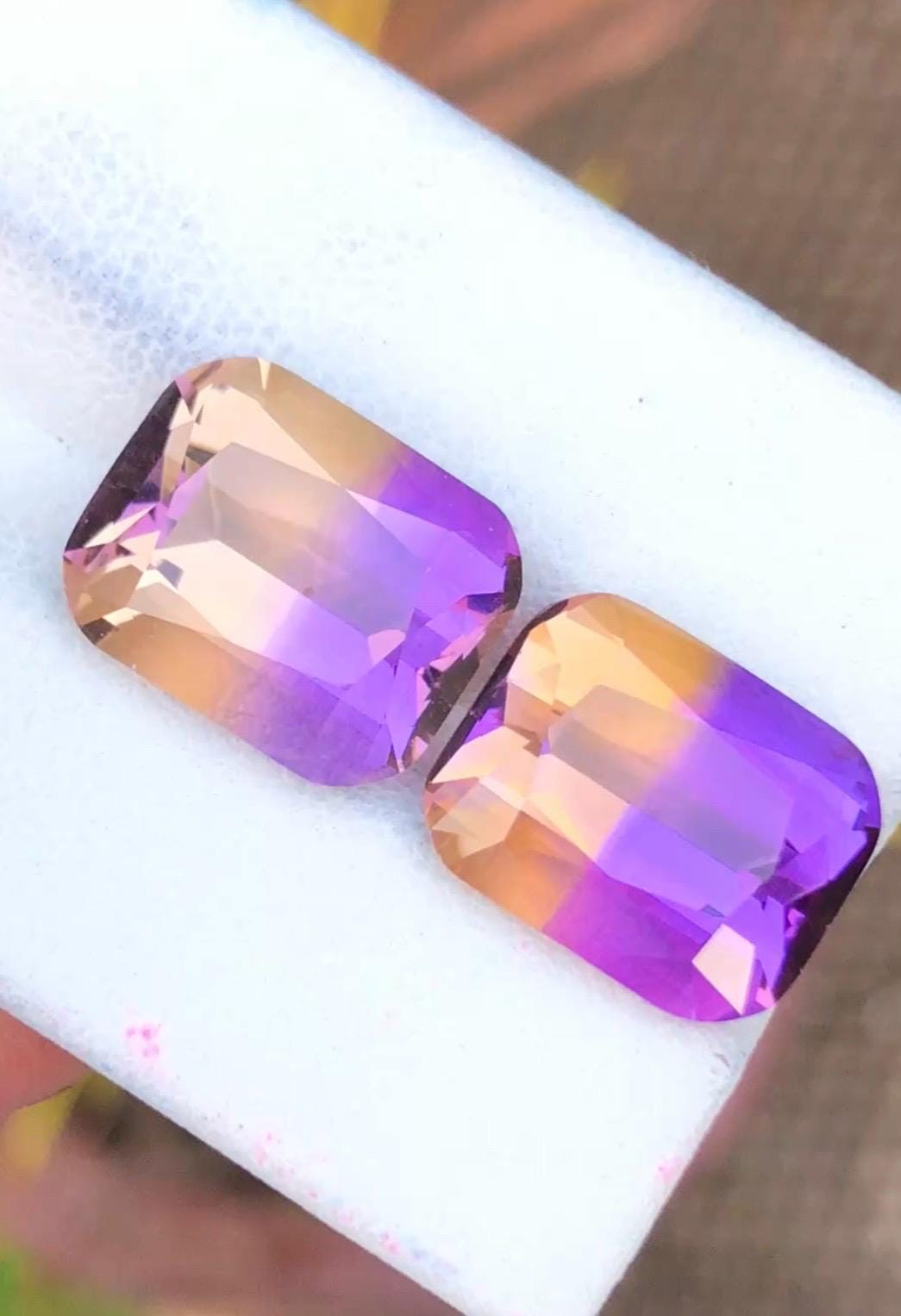 Ametrine 16.10ct Faceted — Natural Purple & golden yellow Gemstone - photo 3