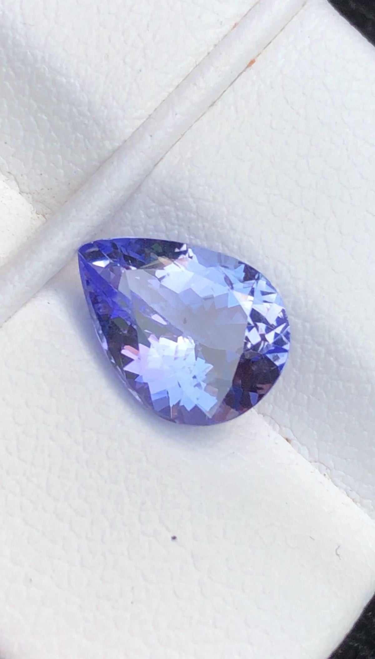 Tanzanite 2.60 ct Pear Cut — Natural Violet Blue Gemstone - photo 1