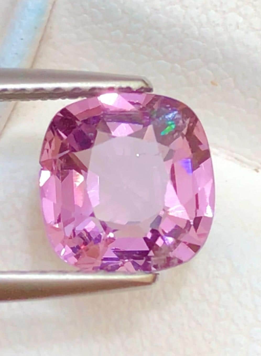 Spinel 2.25ct Cushion — Natural Purplish pink Gemstone - photo 1