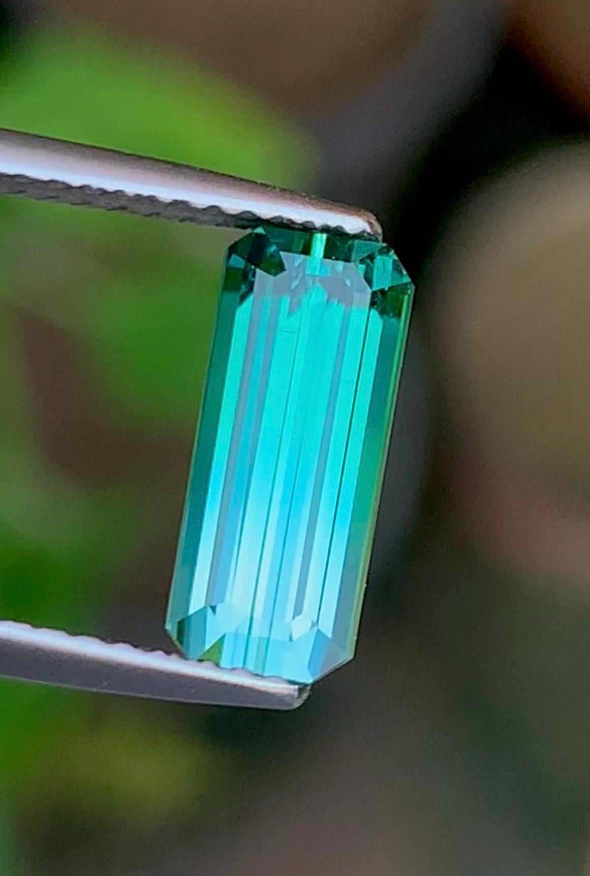 Bi-Color Tourmaline 2.30ct Emerald cut — Natural Bi-colour pink & green Gemstone - photo 2
