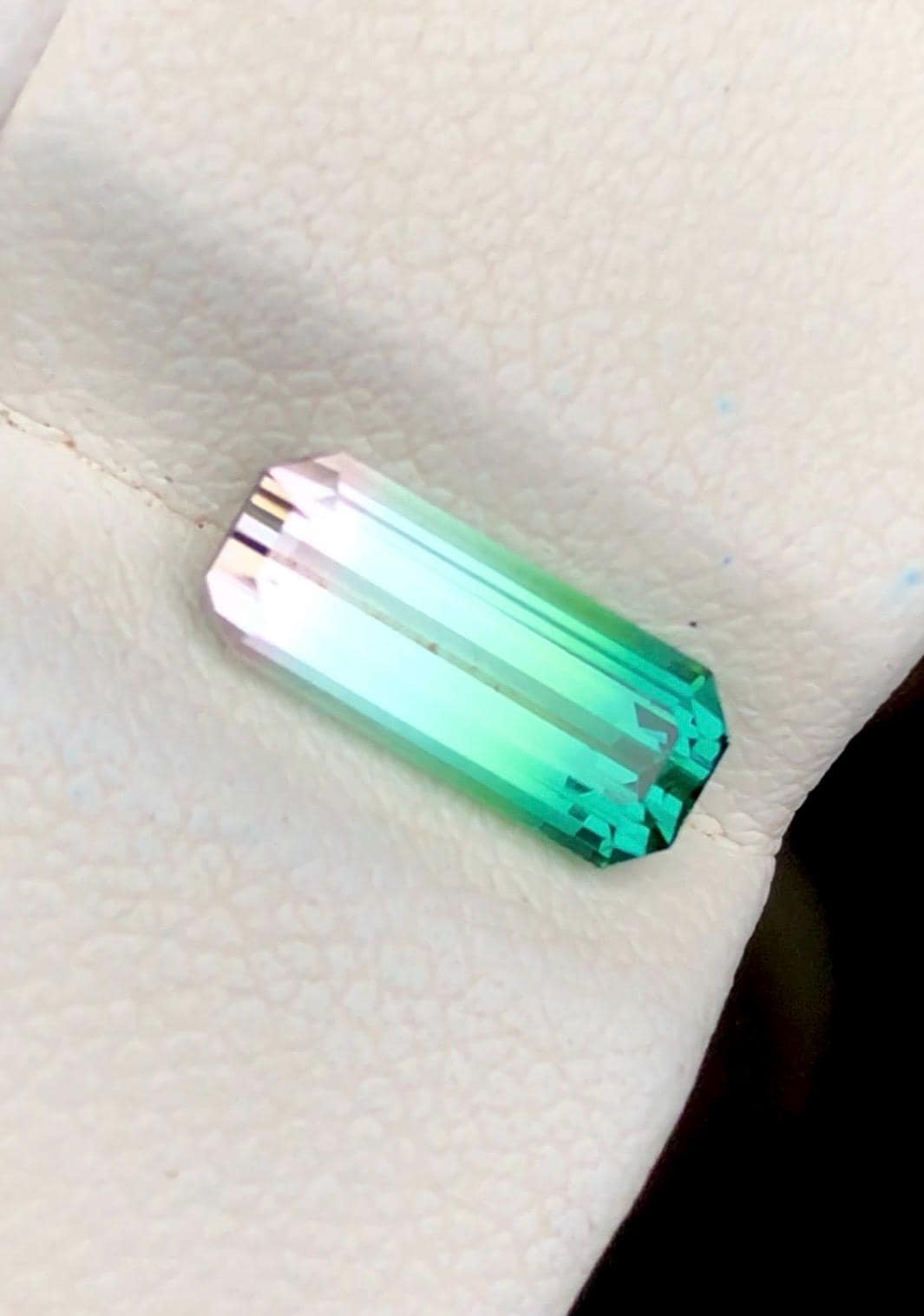 Watermelon Tourmaline 1.60ct Faceted — Natural Tri-colour pink & green Gemstone - photo 2