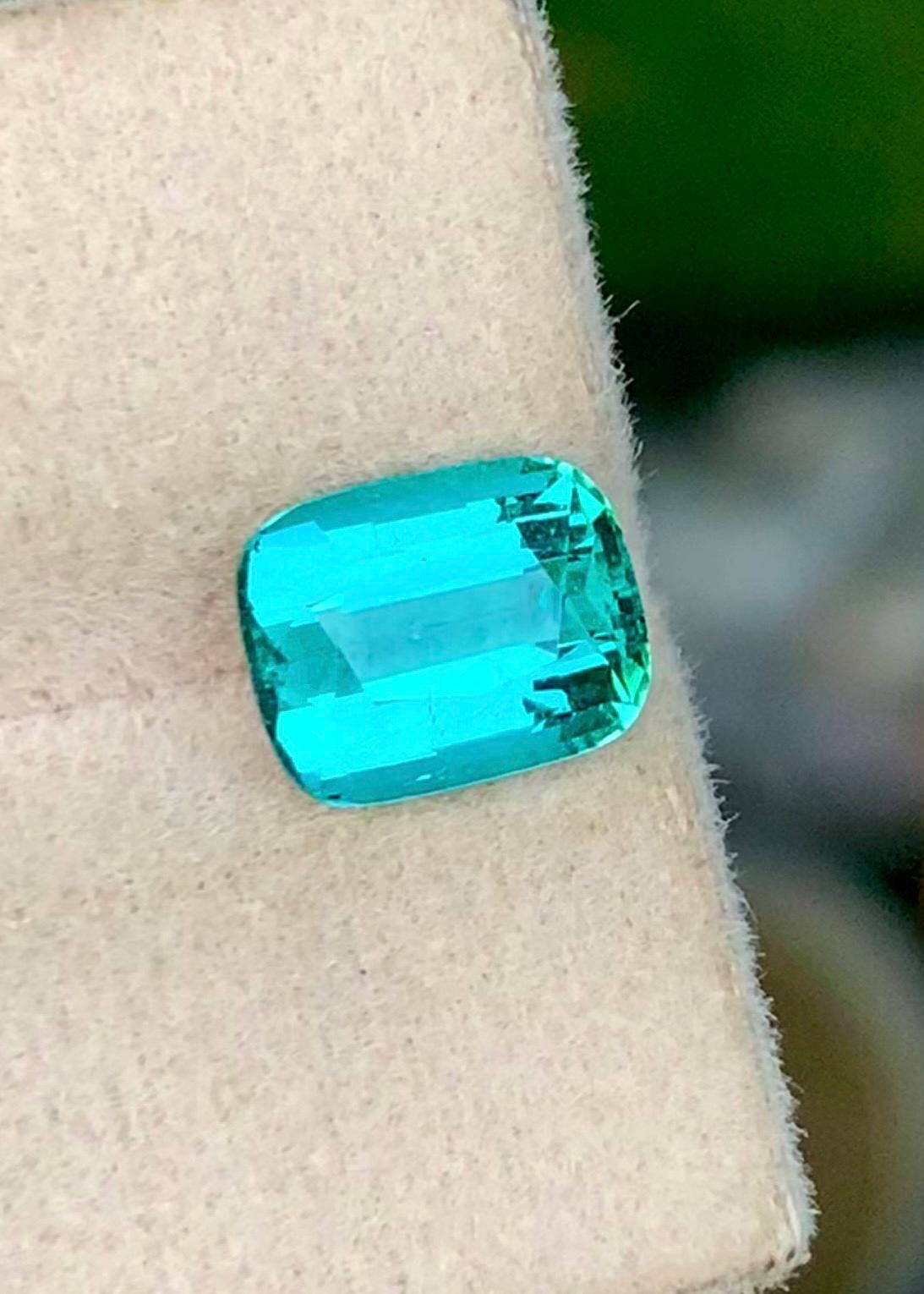 Tourmaline 2.60ct Cushion — Natural Lagoon Gemstone - photo 2