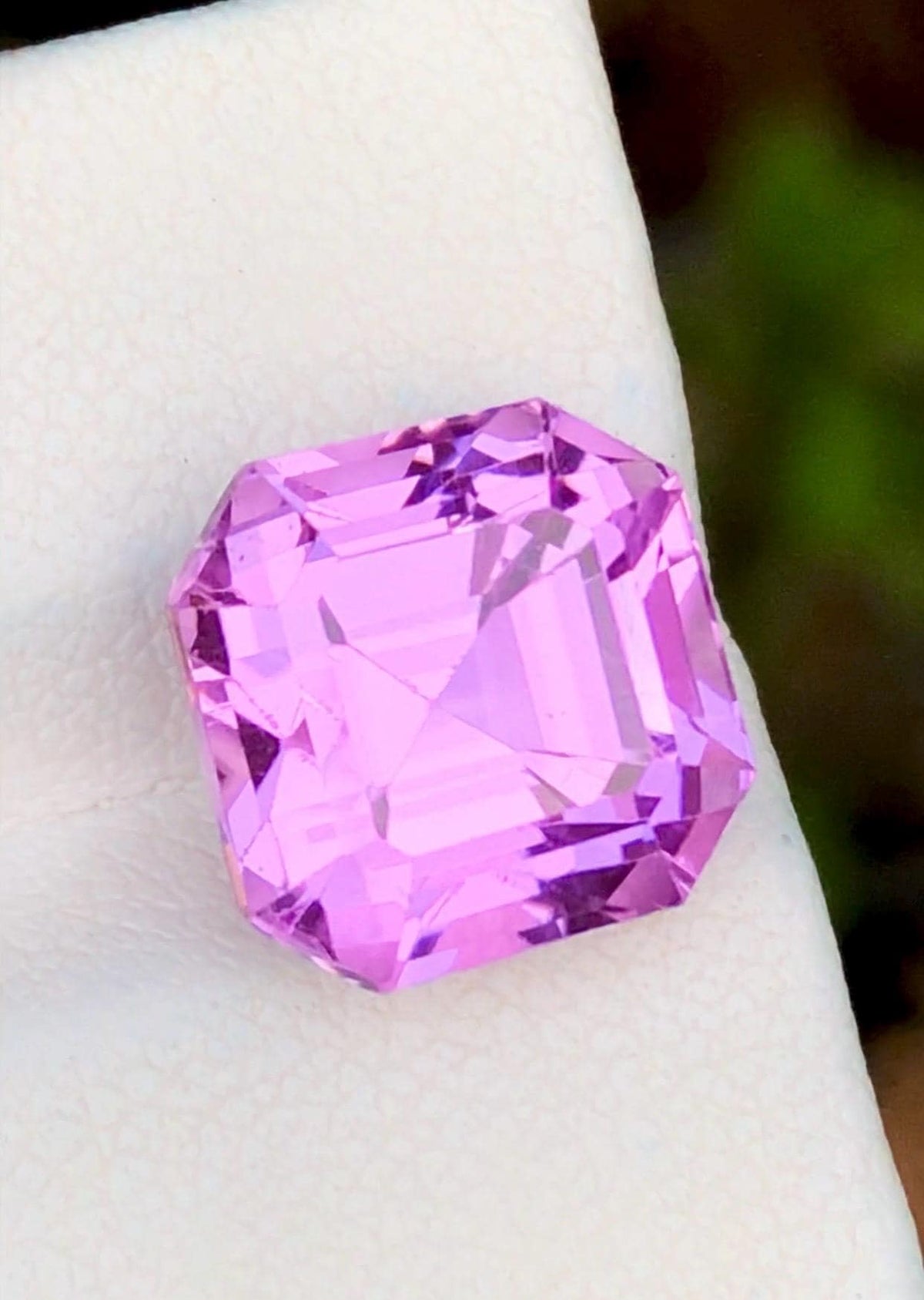 9.90 ct pink kunzite asscher cut, Kunar Afghanistan