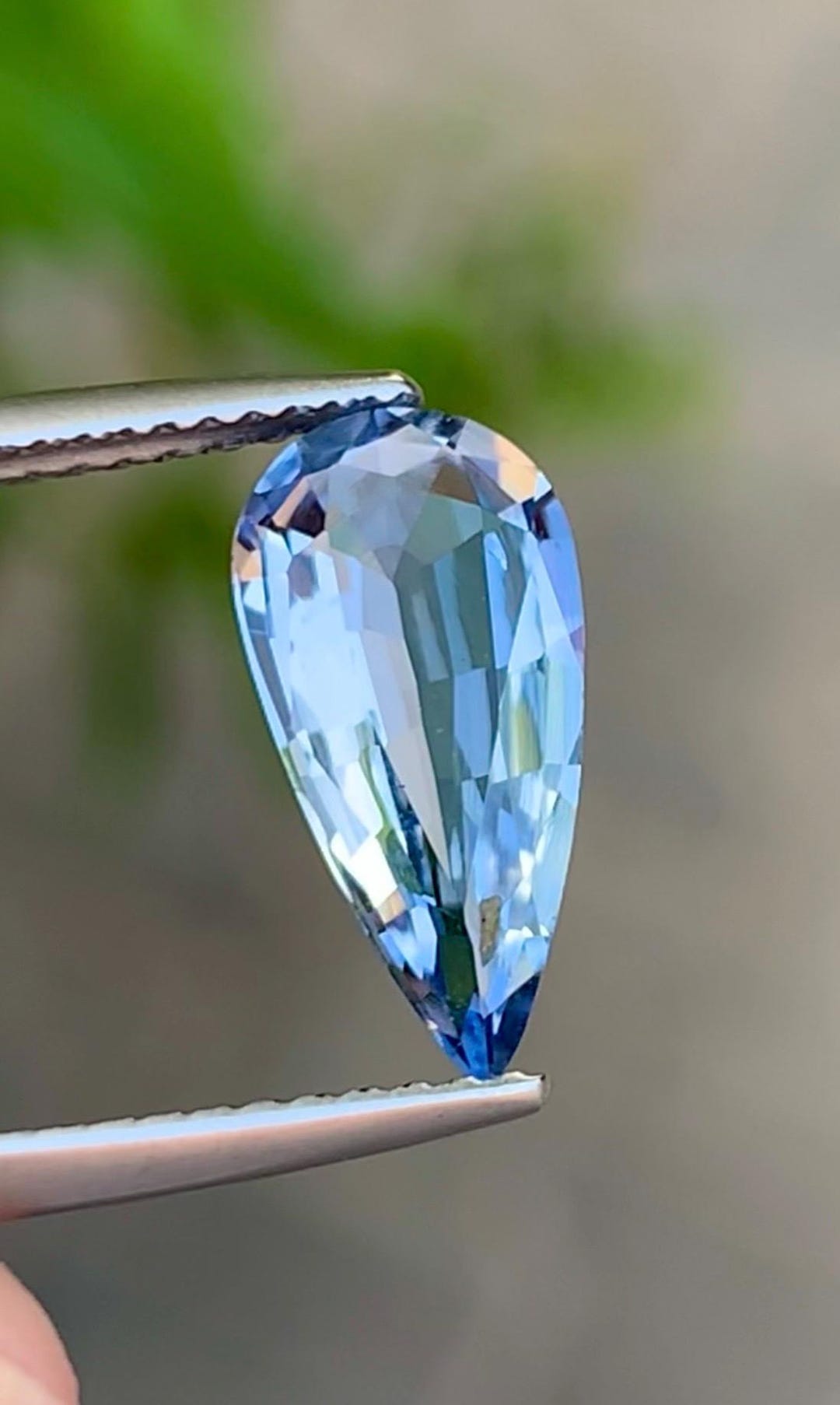 Aquamarine 1.70ct Oval — Natural Natural Blue Gemstone - photo 2
