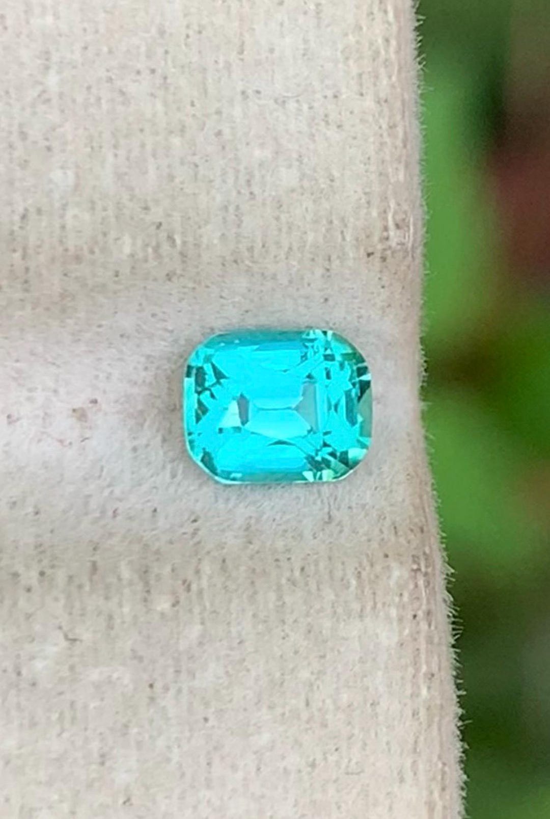 Tourmaline 0.50ct Faceted — Natural Tiffany Lagoon Gemstone - photo 1