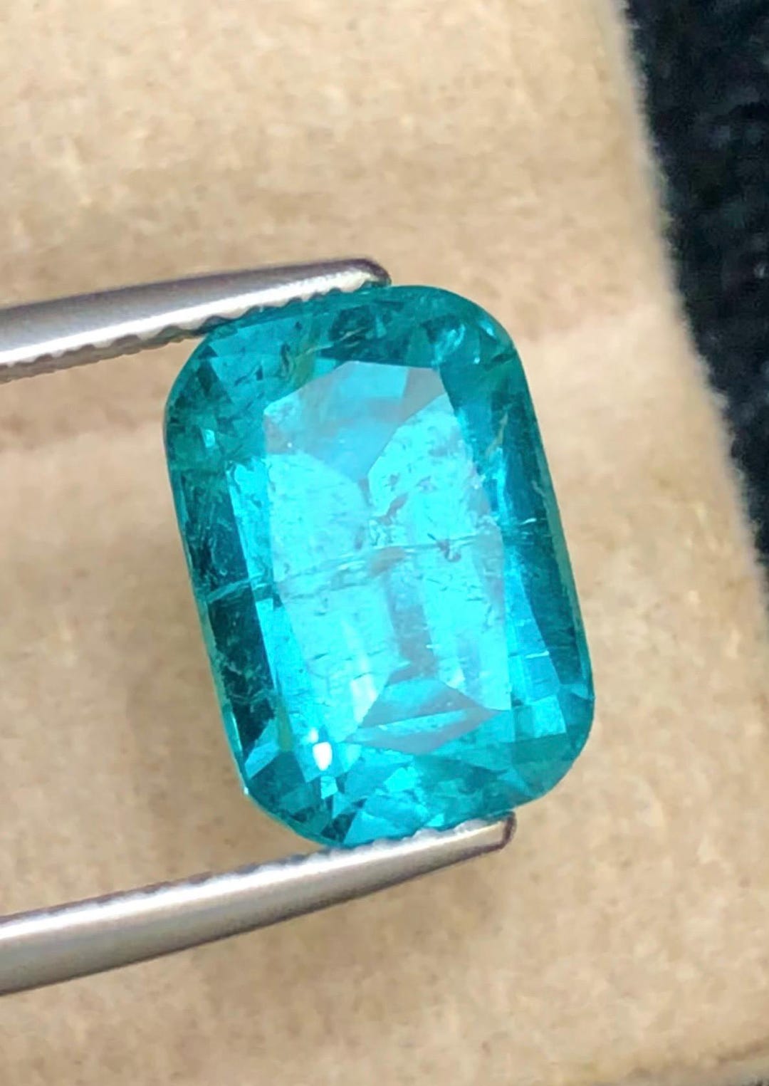 Tourmaline 2.80ct Emerald cut (faceted) — Natural Neon Blue Gemstone - photo 4