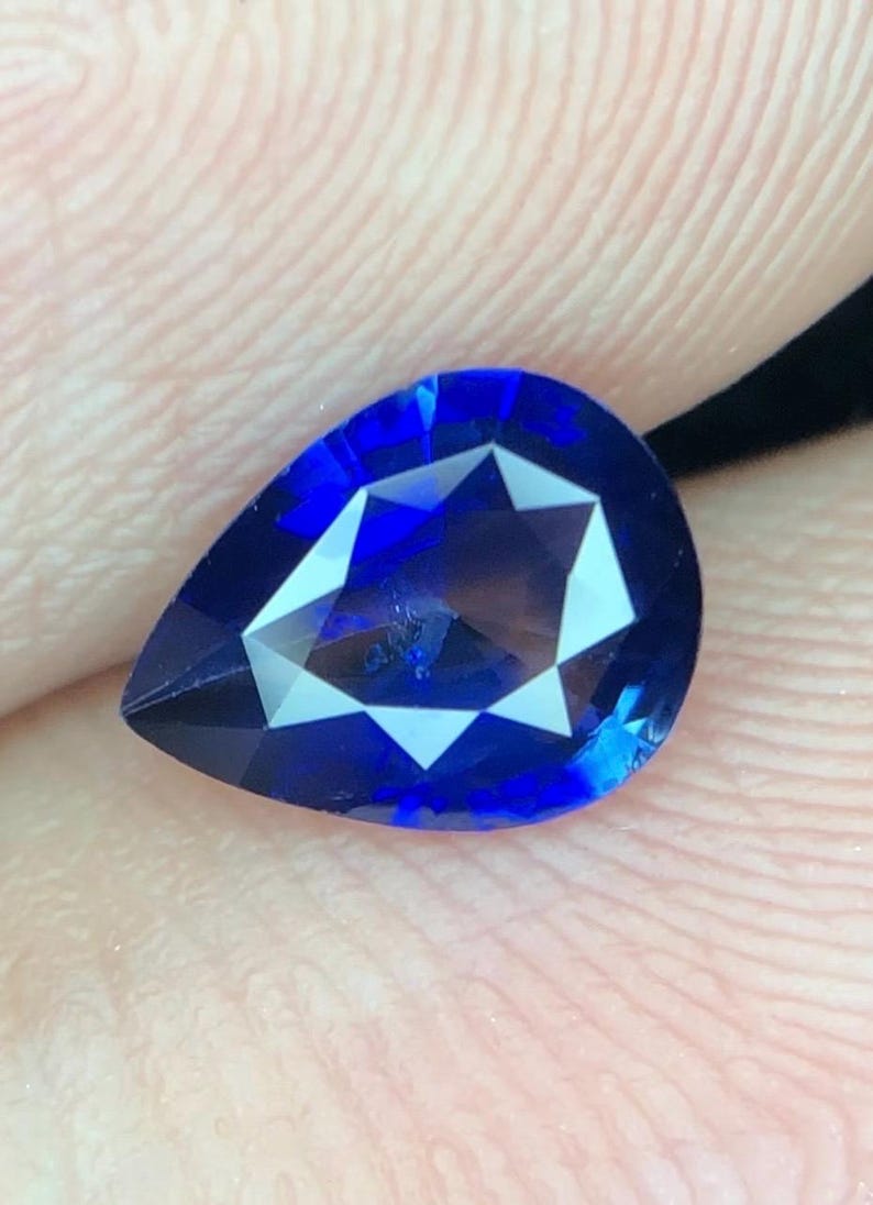 Royal Blue Sapphire 1.00ct Pear-shaped, faceted — Natural Royal blue Gemstone - photo 2