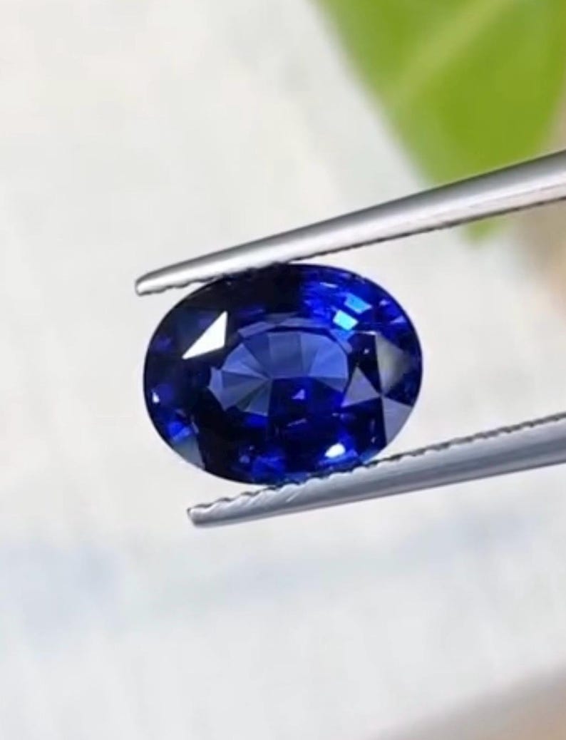 Royal Blue Sapphire 0.70ct Faceted — Natural Royal blue Gemstone - photo 4