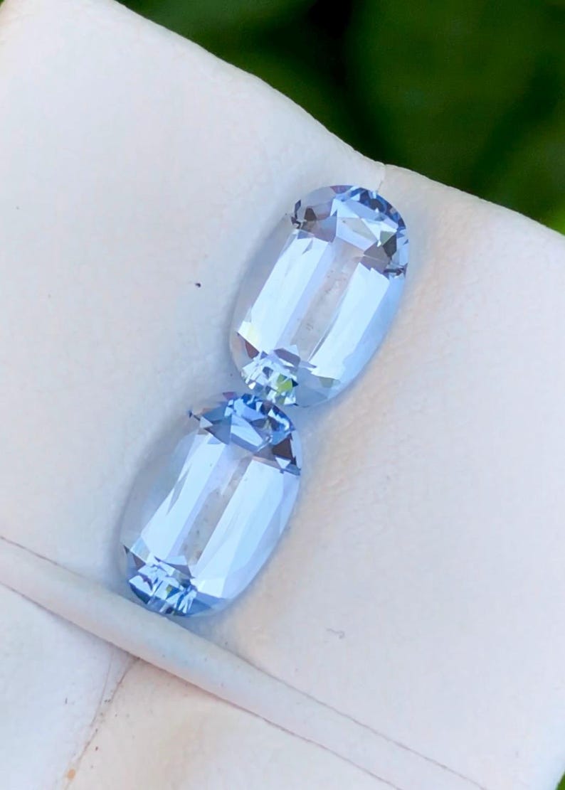 Aquamarine 2.60ct Oval — Natural Natural Blue Gemstone - photo 2