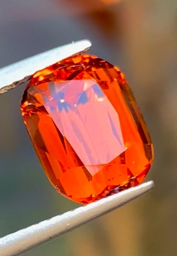 Spessartite Garnet 5.10ct Rectangular — Natural Mandarin orange Gemstone - photo 1