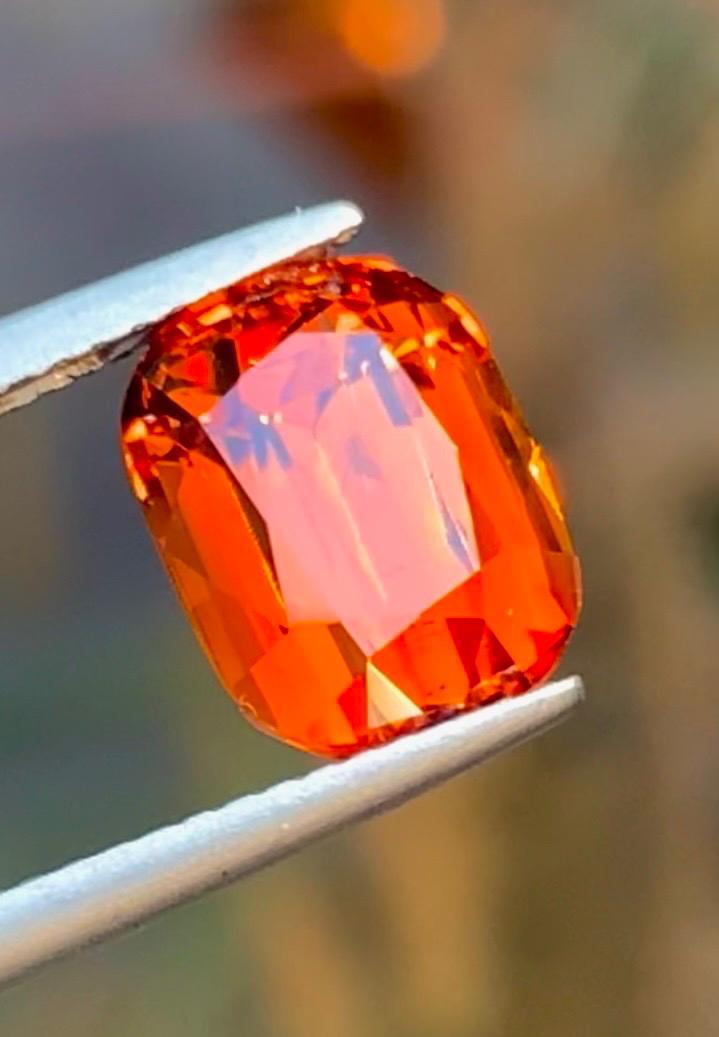 Spessartite Garnet 5.10ct Rectangular — Natural Mandarin orange Gemstone - photo 4