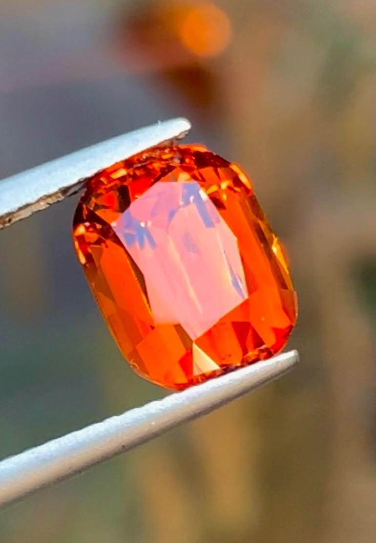 Spessartite Garnet 5.10ct Rectangular — Natural Mandarin orange Gemstone - photo 6