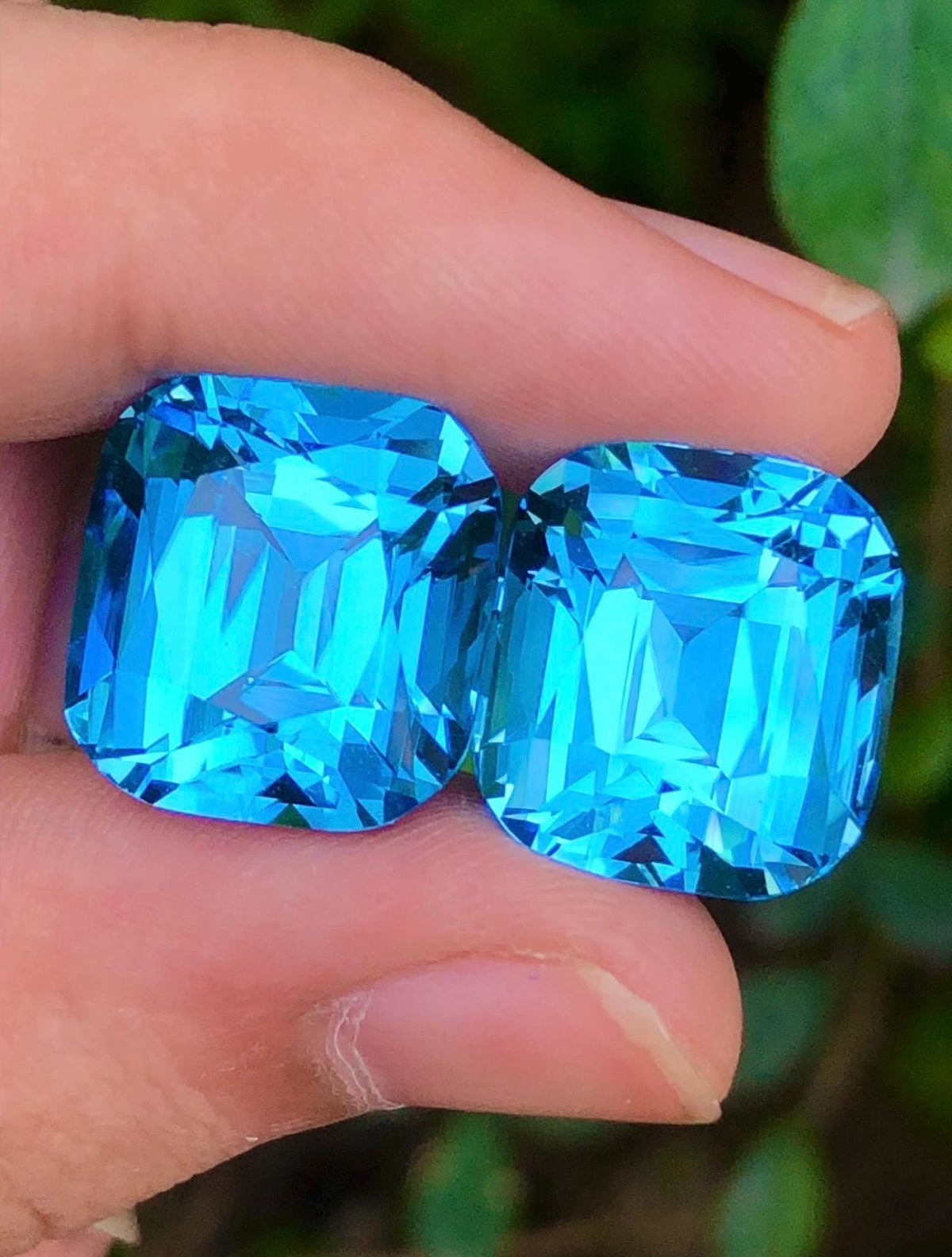 Blue Topaz 52.00ct Fancy cut — Natural Sky blue Gemstone - photo 4